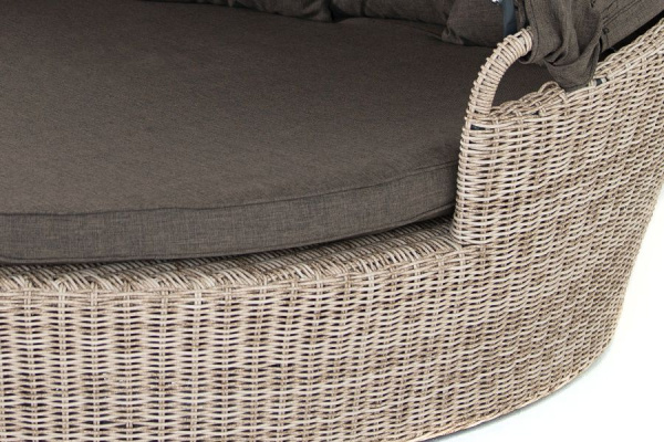 картинка Кровать Stilyano | Стильяно от компании CORSASTYLE