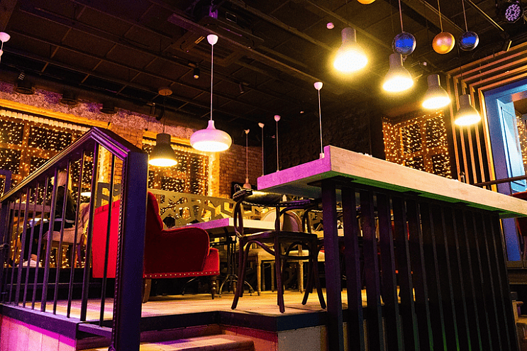 Фрегат, ресторан,караоке, боулинг-клуб, г. Октябрьский